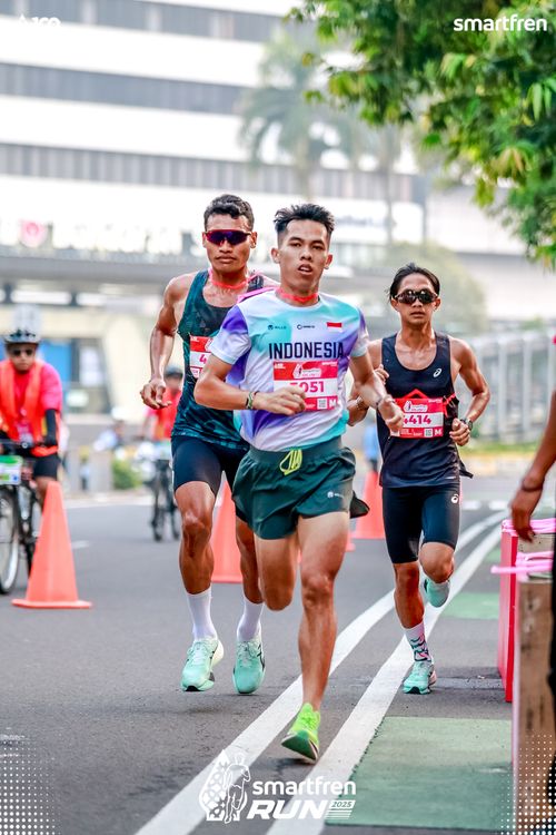 Race photo from Smartfren Run 2025 