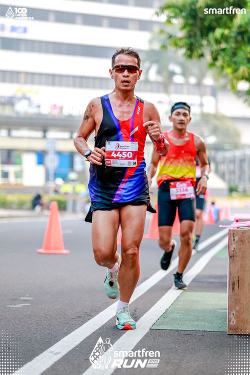 Race photo from Smartfren Run 2025 