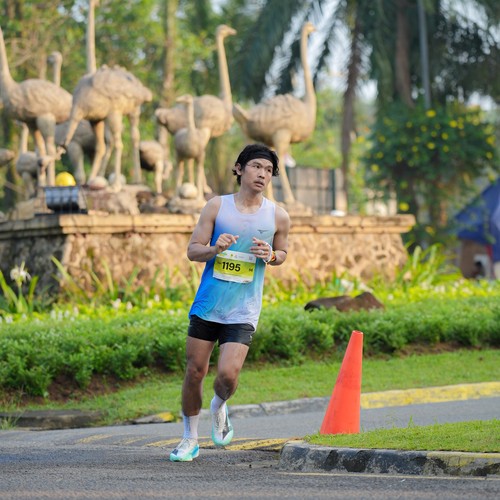 Race photo from BOGORUN 2026