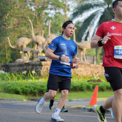 Race photo from BOGORUN 2026