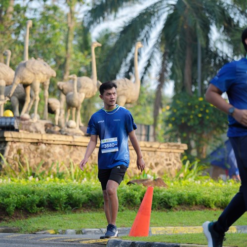 Race photo from BOGORUN 2026