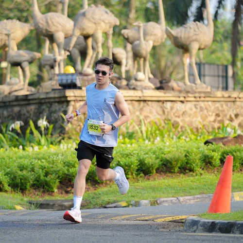 Race photo from BOGORUN 2026