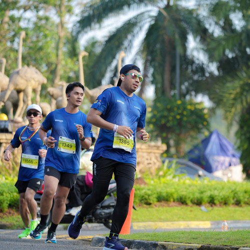 Race photo from BOGORUN 2026