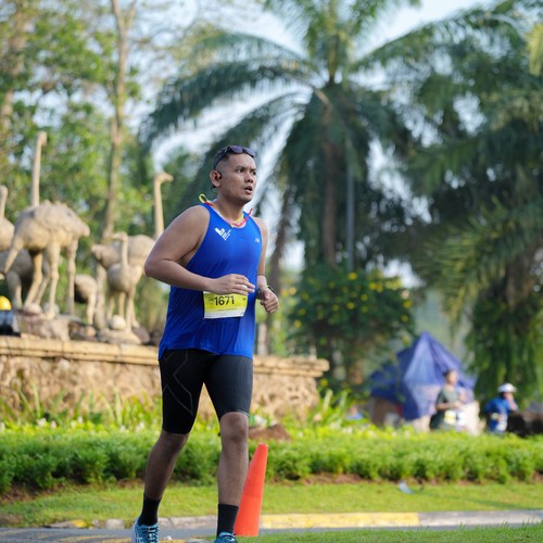 Race photo from BOGORUN 2026