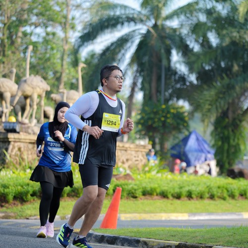 Race photo from BOGORUN 2026