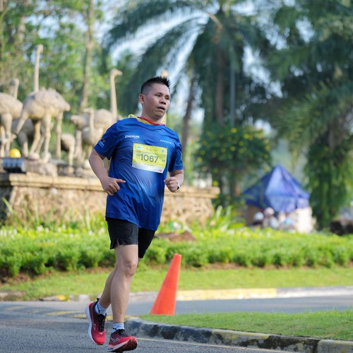 Race photo from BOGORUN 2026