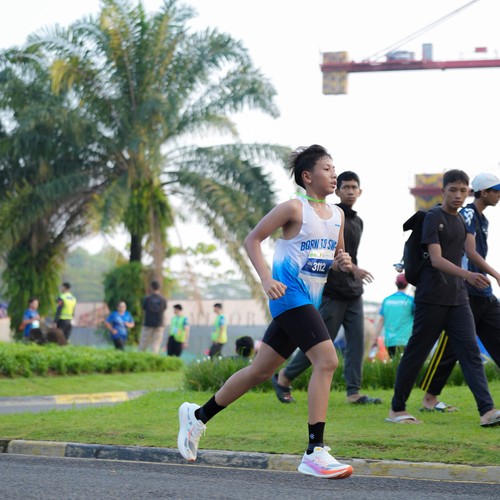 Race photo from BOGORUN 2026