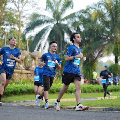 Race photo from BOGORUN 2026