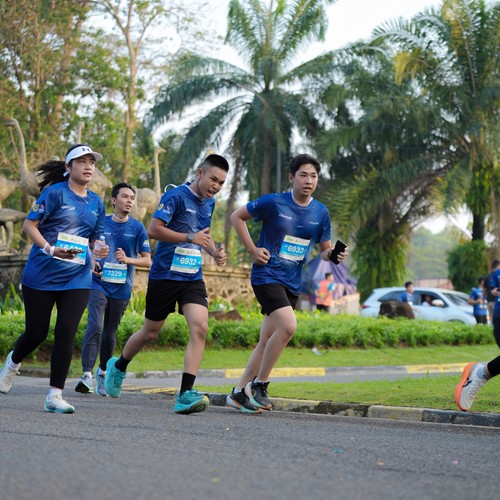 Race photo from BOGORUN 2026