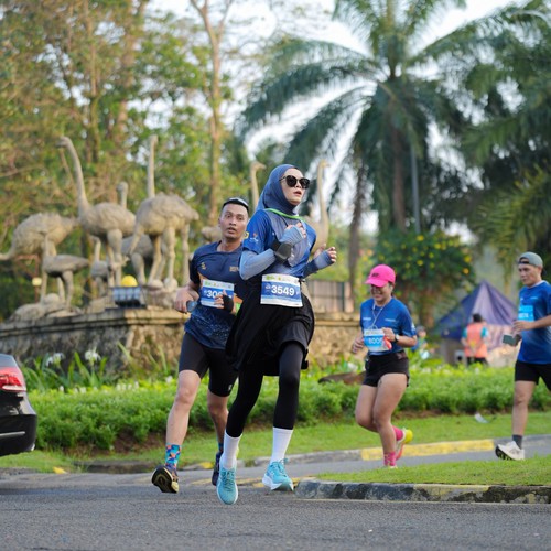 Race photo from BOGORUN 2026