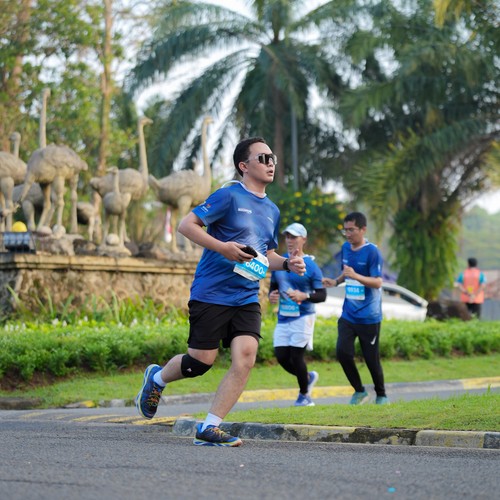 Race photo from BOGORUN 2026