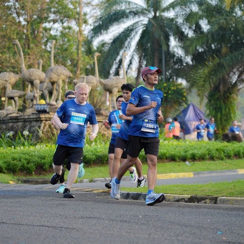 Race photo from BOGORUN 2026