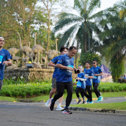 Race photo from BOGORUN 2026