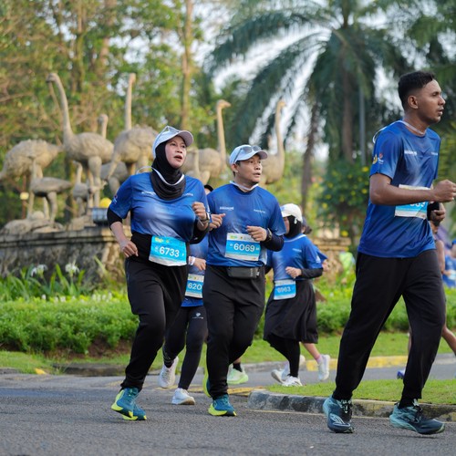 Race photo from BOGORUN 2026