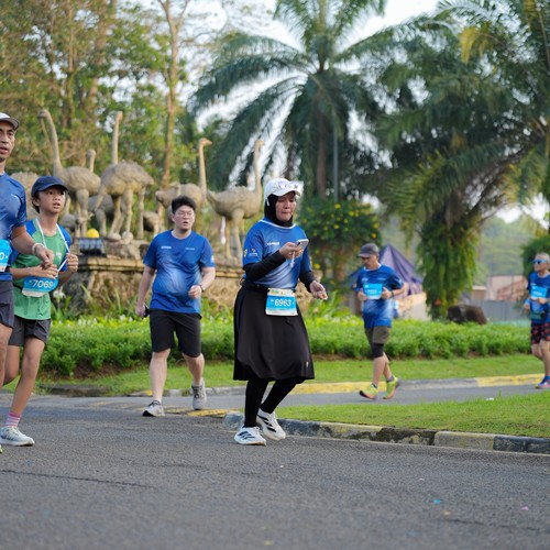 Race photo from BOGORUN 2026