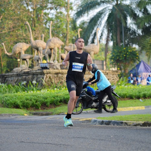 Race photo from BOGORUN 2026