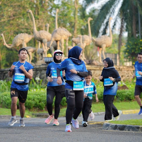 Race photo from BOGORUN 2026