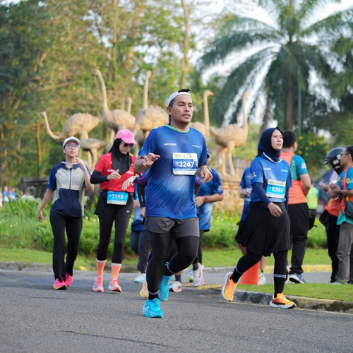 Race photo from BOGORUN 2026