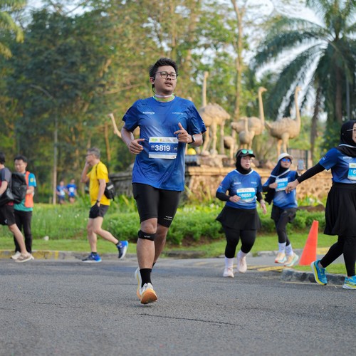 Race photo from BOGORUN 2026