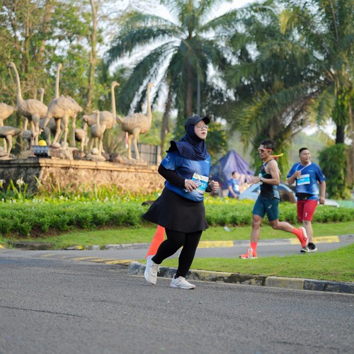 Race photo from BOGORUN 2026