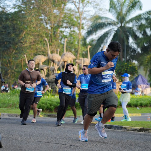 Race photo from BOGORUN 2026