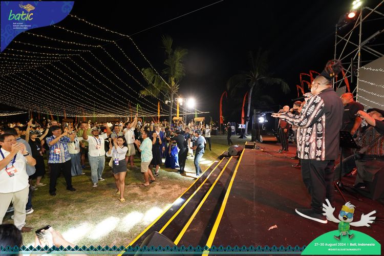 Race photo from Telin Batic 2024 Photo Search