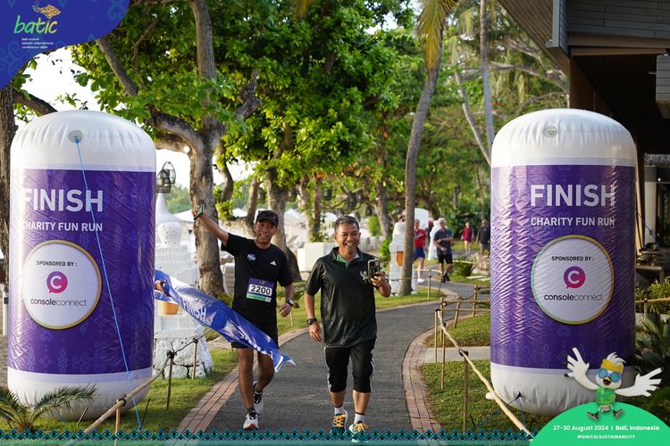 Race photo from Telin Batic 2024 Photo Search