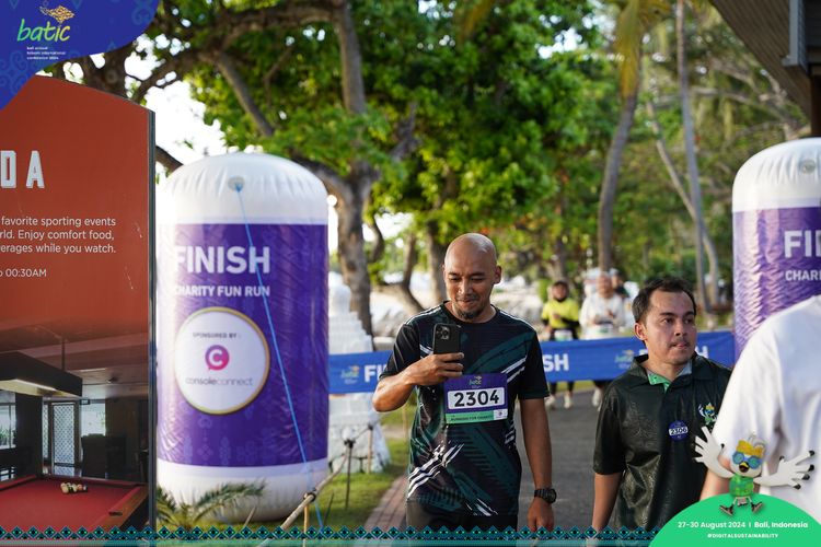 Race photo from Telin Batic 2024 Photo Search