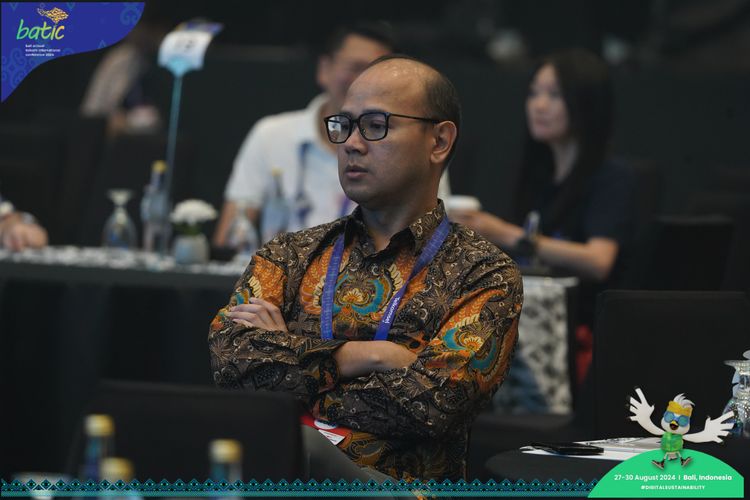 Race photo from Telin Batic 2024 Photo Search