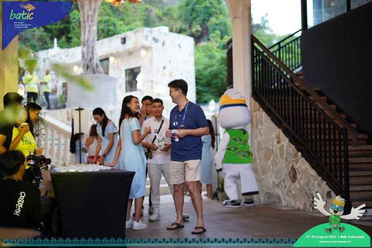 Race photo from Telin Batic 2024 Photo Search