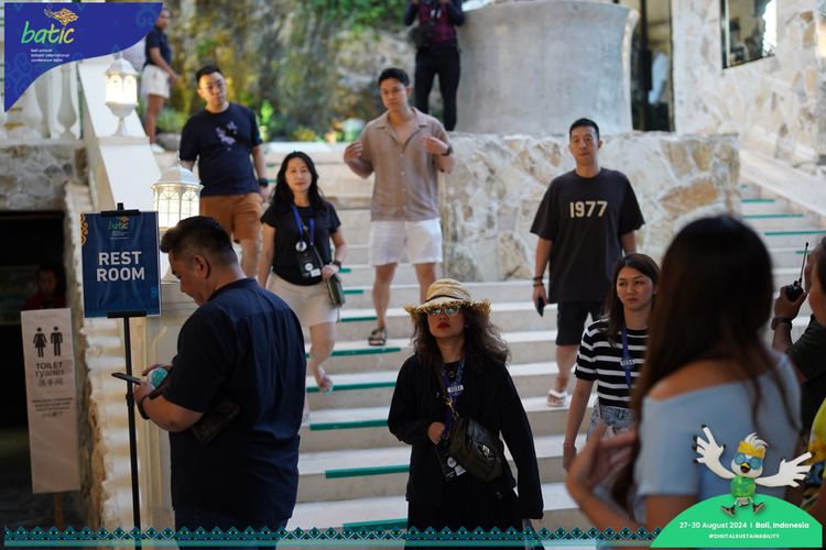 Race photo from Telin Batic 2024 Photo Search