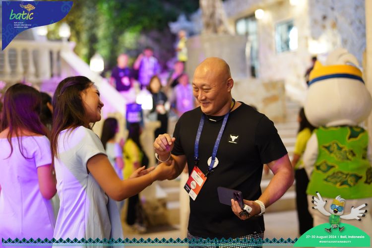 Race photo from Telin Batic 2024 Photo Search