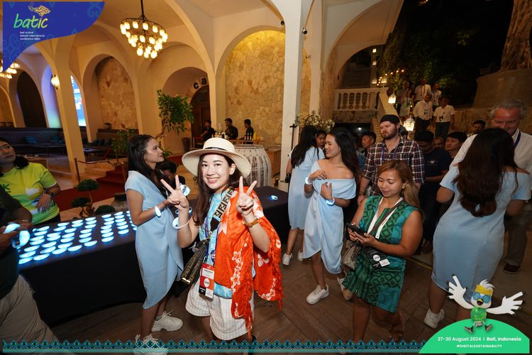 Race photo from Telin Batic 2024 Photo Search