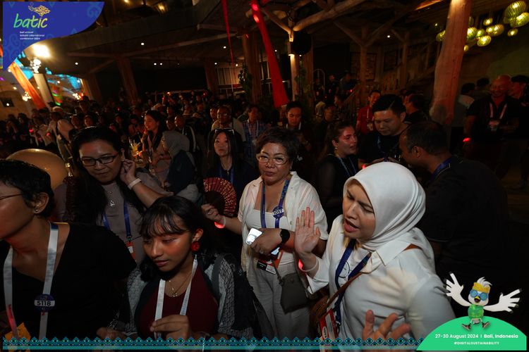 Race photo from Telin Batic 2024 Photo Search