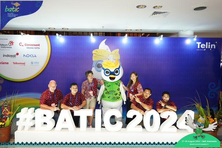 Race photo from Telin Batic 2024 Photo Search