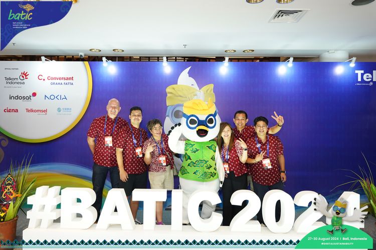 Race photo from Telin Batic 2024 Photo Search
