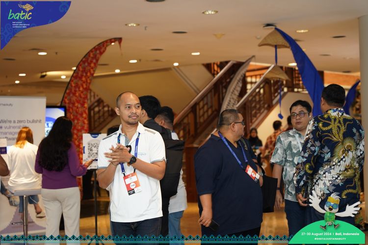 Race photo from Telin Batic 2024 Photo Search