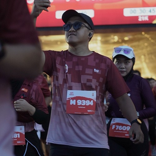 Race photo from KEDIRI HALF MARATHON 2026