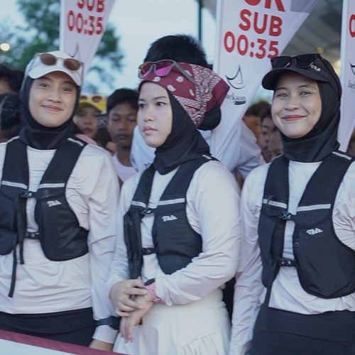Race photo from KEDIRI HALF MARATHON 2026