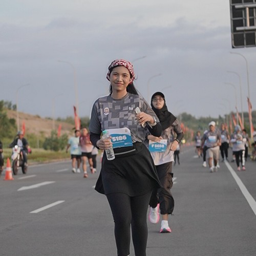 Race photo from KEDIRI HALF MARATHON 2026