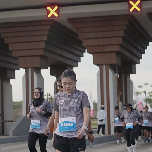 Race photo from KEDIRI HALF MARATHON 2026