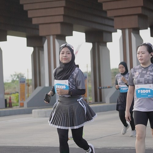 Race photo from KEDIRI HALF MARATHON 2026