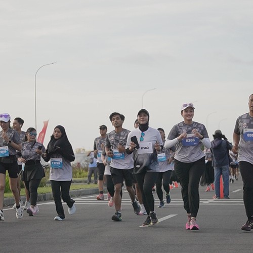 Race photo from KEDIRI HALF MARATHON 2026
