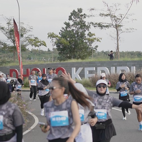Race photo from KEDIRI HALF MARATHON 2026
