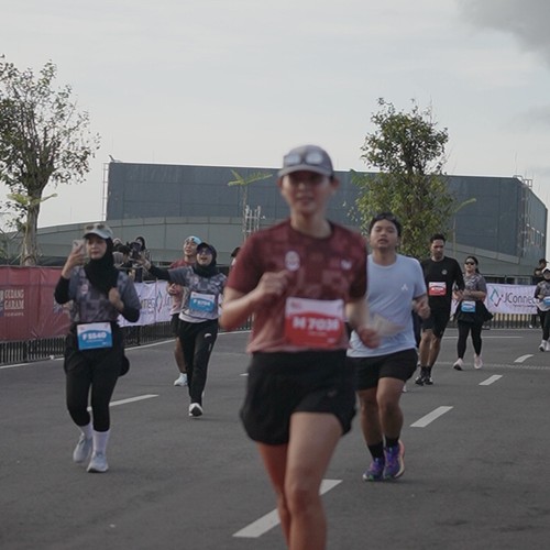 Race photo from KEDIRI HALF MARATHON 2026