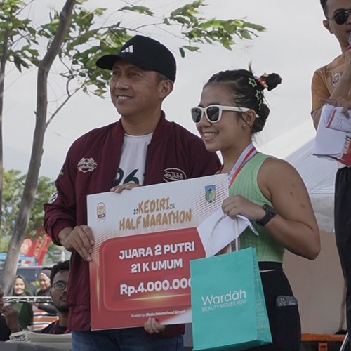 Race photo from KEDIRI HALF MARATHON 2026