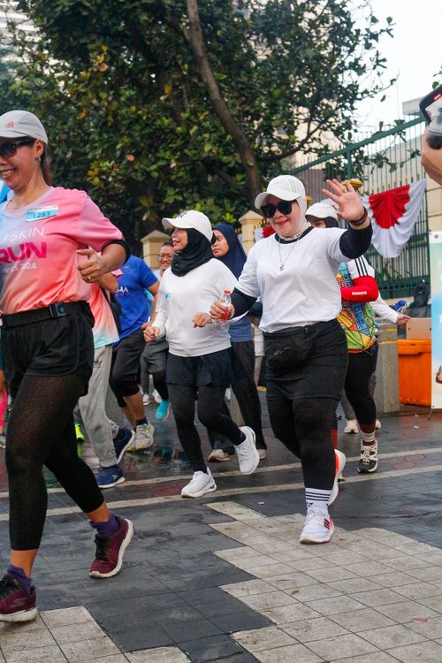 Race photo from Nu Skin RUN 10K Vibes 2024