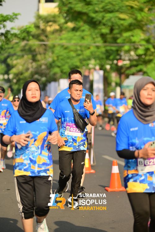 Race photo from SURABAYA ISOPLUS MARATHON 2025