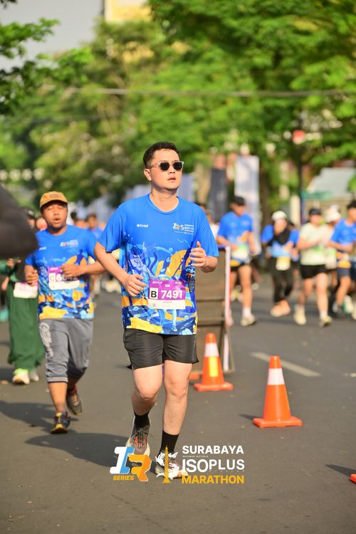 Race photo from SURABAYA ISOPLUS MARATHON 2025