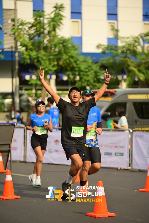 Race photo from SURABAYA ISOPLUS MARATHON 2025